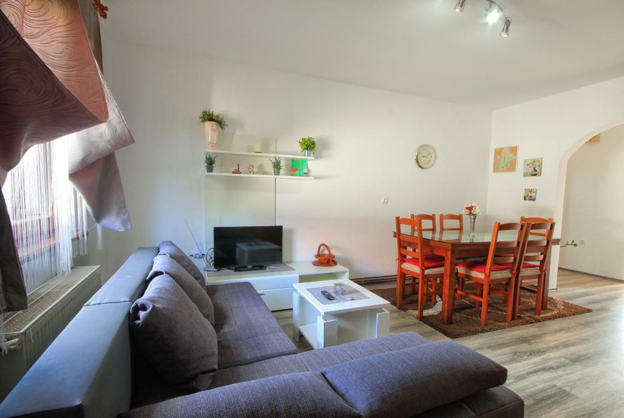 Apartman Katja Rakovica Dış mekan fotoğraf
